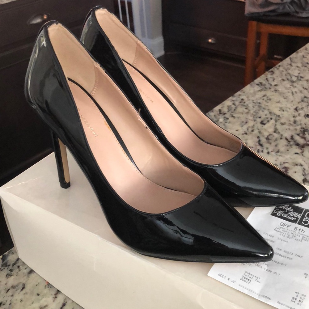 BCBG black pumps. NWT.